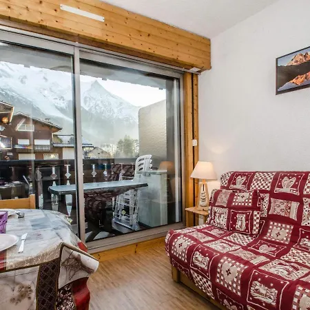 Apartment Au Pied Des Pistes Avec Superbe Vue Et Parking Prive - Fr-1-343-217 Chamonix